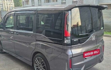 Honda Stepwgn IV, 2019 год, 2 800 000 рублей, 16 фотография