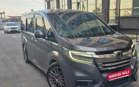 Honda Stepwgn IV, 2019 год, 2 800 000 рублей, 27 фотография
