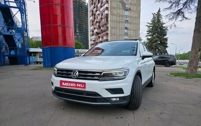 Volkswagen Tiguan II, 2019 год, 3 050 000 рублей, 1 фотография