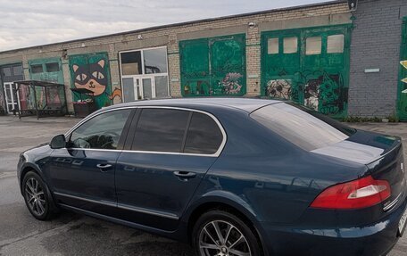 Skoda Superb III рестайлинг, 2012 год, 1 047 000 рублей, 7 фотография