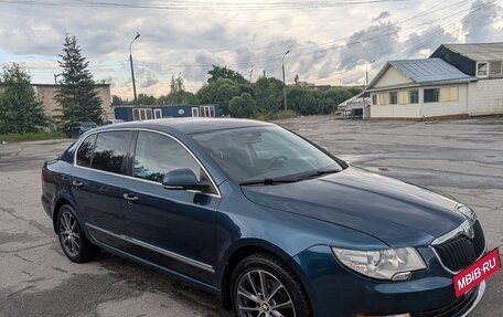 Skoda Superb III рестайлинг, 2012 год, 1 047 000 рублей, 3 фотография