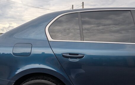 Skoda Superb III рестайлинг, 2012 год, 1 047 000 рублей, 24 фотография