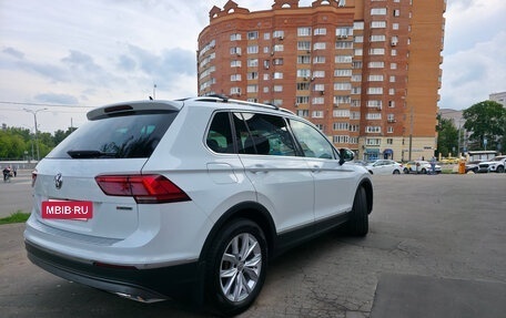 Volkswagen Tiguan II, 2019 год, 3 050 000 рублей, 4 фотография
