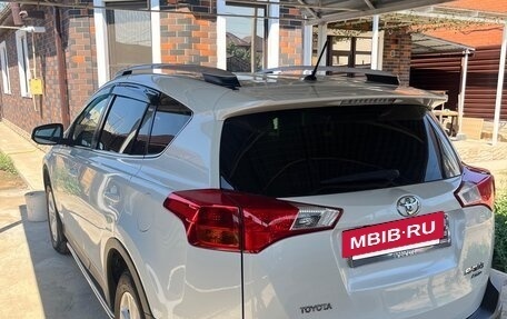 Toyota RAV4, 2014 год, 1 870 000 рублей, 4 фотография
