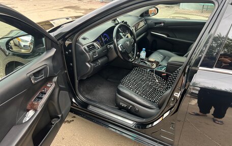 Toyota Camry, 2015 год, 1 950 000 рублей, 5 фотография
