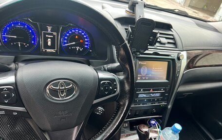 Toyota Camry, 2015 год, 1 950 000 рублей, 7 фотография