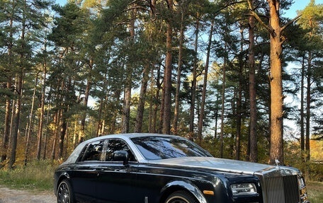 Rolls-Royce Phantom VII рестайлинг, 2012 год, 28 000 000 рублей, 1 фотография