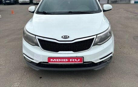 KIA Rio III рестайлинг, 2016 год, 730 000 рублей, 1 фотография