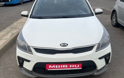 KIA Rio IV, 2018 год, 950 000 рублей, 1 фотография