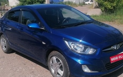 Hyundai Solaris II рестайлинг, 2011 год, 740 000 рублей, 1 фотография