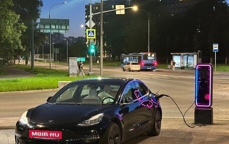 Tesla Model 3 I, 2019 год, 2 700 000 рублей, 3 фотография