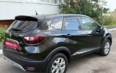 Renault Kaptur I рестайлинг, 2016 год, 1 580 000 рублей, 4 фотография
