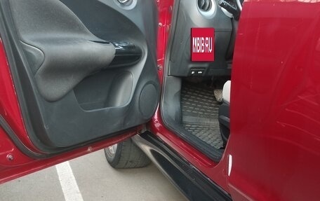 Nissan Juke II, 2013 год, 1 350 000 рублей, 9 фотография