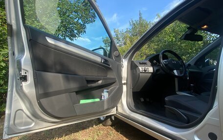 Opel Astra H, 2012 год, 750 000 рублей, 10 фотография