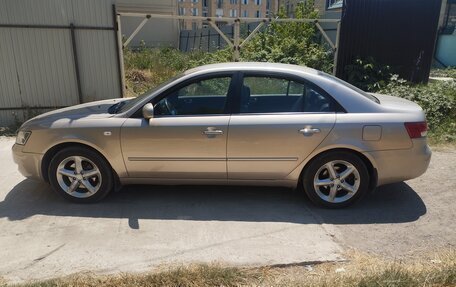 Hyundai Sonata VI, 2007 год, 830 000 рублей, 3 фотография