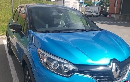 Renault Kaptur I рестайлинг, 2016 год, 1 460 000 рублей, 2 фотография