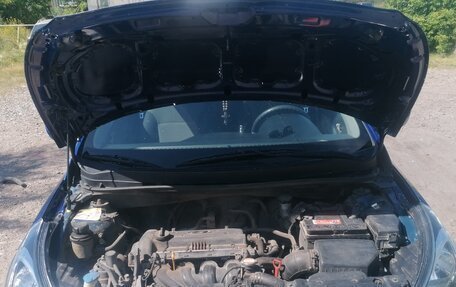 Hyundai Solaris II рестайлинг, 2011 год, 740 000 рублей, 12 фотография