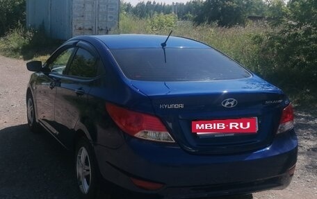 Hyundai Solaris II рестайлинг, 2011 год, 740 000 рублей, 5 фотография