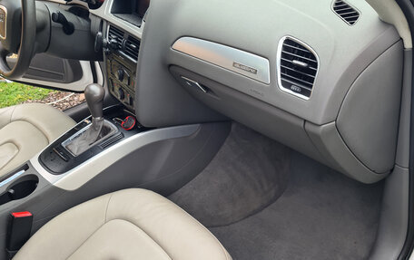Audi A4, 2011 год, 1 600 000 рублей, 25 фотография