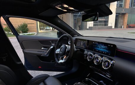 Mercedes-Benz A-Класс AMG, 2019 год, 6 000 000 рублей, 8 фотография