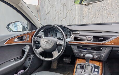 Audi A6, 2011 год, 1 000 000 рублей, 16 фотография