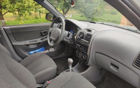 Hyundai Accent II, 2004 год, 310 000 рублей, 7 фотография