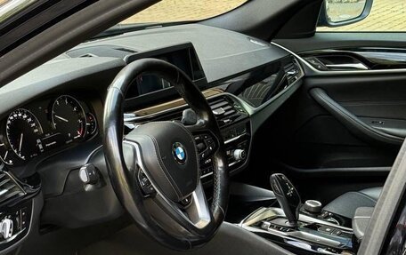 BMW 5 серия, 2019 год, 2 400 000 рублей, 7 фотография