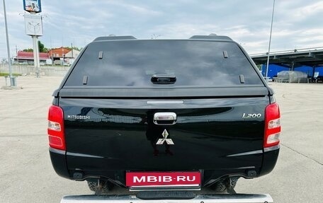 Mitsubishi L200 IV рестайлинг, 2015 год, 1 890 000 рублей, 7 фотография