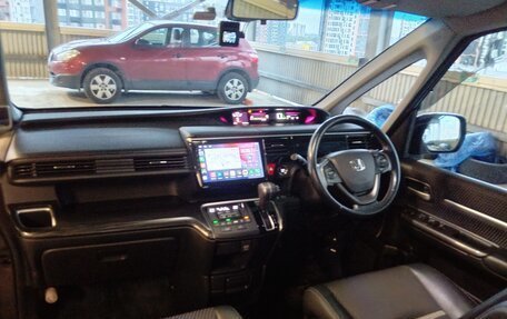 Honda Stepwgn IV, 2015 год, 2 150 000 рублей, 12 фотография