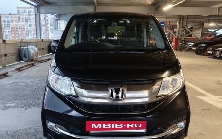 Honda Stepwgn IV, 2015 год, 2 150 000 рублей, 3 фотография