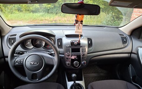 KIA Cerato III, 2010 год, 740 000 рублей, 14 фотография