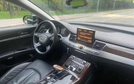 Audi A8, 2010 год, 1 590 000 рублей, 2 фотография