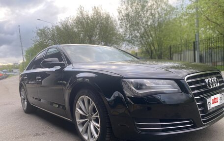 Audi A8, 2010 год, 1 590 000 рублей, 10 фотография