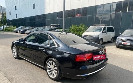 Audi A8, 2010 год, 1 590 000 рублей, 23 фотография