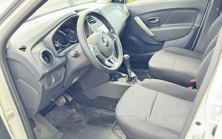 Renault Logan II, 2021 год, 850 000 рублей, 6 фотография