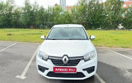 Renault Logan II, 2021 год, 850 000 рублей, 2 фотография