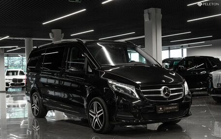 Mercedes-Benz V-Класс, 2016 год, 4 000 000 рублей, 2 фотография