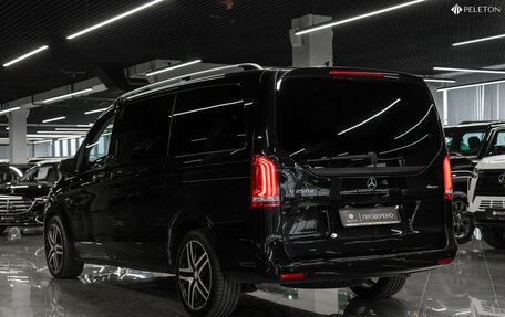 Mercedes-Benz V-Класс, 2016 год, 4 000 000 рублей, 4 фотография
