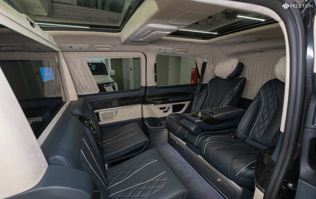Mercedes-Benz V-Класс, 2016 год, 4 000 000 рублей, 13 фотография