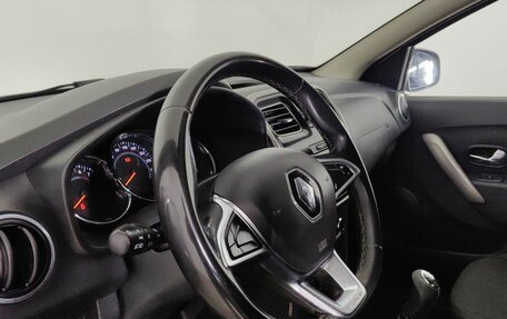 Renault Logan II, 2020 год, 980 000 рублей, 12 фотография