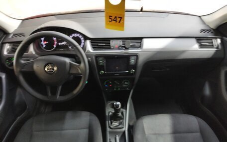 Skoda Rapid I, 2017 год, 1 050 000 рублей, 8 фотография
