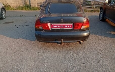 Mitsubishi Carisma I, 1997 год, 100 000 рублей, 4 фотография