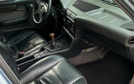 BMW 5 серия, 1991 год, 320 000 рублей, 14 фотография