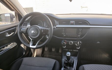 KIA Rio IV, 2018 год, 1 260 000 рублей, 8 фотография