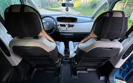 Citroen C4 Picasso II рестайлинг, 2012 год, 750 000 рублей, 12 фотография