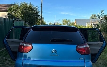 Citroen C4 Picasso II рестайлинг, 2012 год, 750 000 рублей, 2 фотография