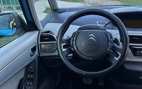 Citroen C4 Picasso II рестайлинг, 2012 год, 750 000 рублей, 18 фотография