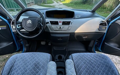 Citroen C4 Picasso II рестайлинг, 2012 год, 750 000 рублей, 16 фотография