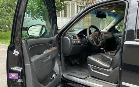 Chevrolet Tahoe III, 2012 год, 2 100 000 рублей, 7 фотография
