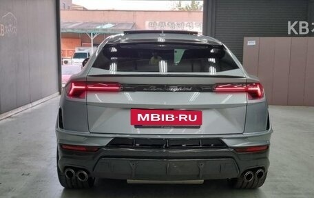 Lamborghini Urus I, 2022 год, 24 000 000 рублей, 4 фотография